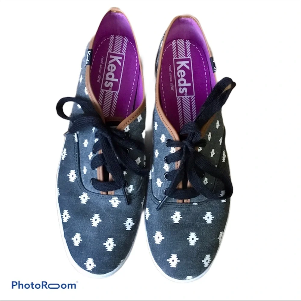 Keds Limited Edition Ikat Canvas Sneakers, Sz 8 - Picture 2 of 4